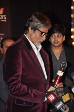 Amitabh Bachchan at People_s Choice Awards in Mumbai on 27th Oct 2012 (218).JPG